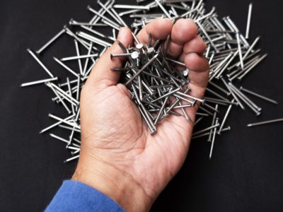 Conheça os tipos de ferragens mais utilizadas em obras