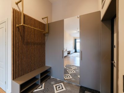 O poder dos espelhos na decoração, quais as vantagens e como escolher para cada ambiente?