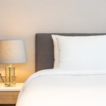 Abajures para o quarto: como escolher?