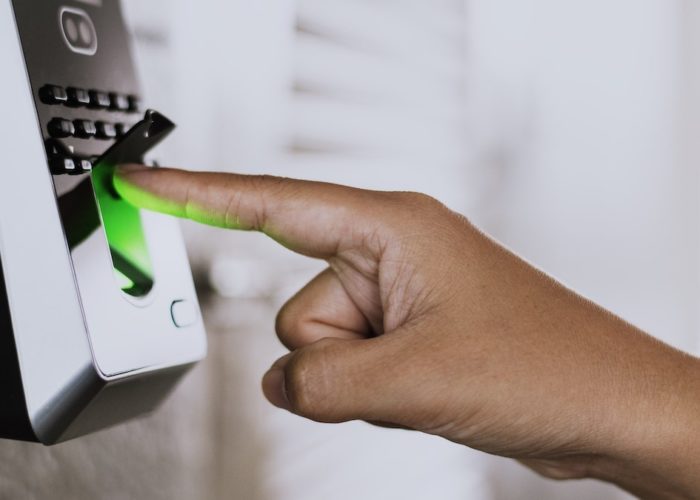 Veja os benefícios de adquirir uma fechadura digital