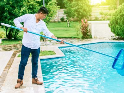 O passo a passo de como limpar a sua piscina