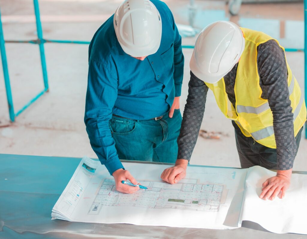Descubra os primeiros passos para começar a construir a sua casa